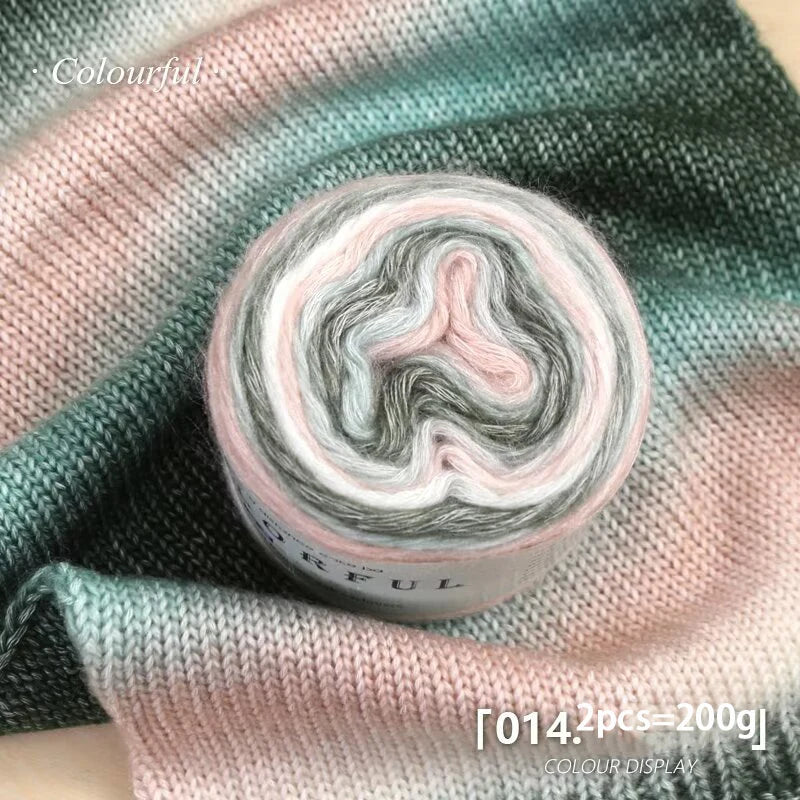 1 моток = 2 пасмы = 200 г пряжи Gradient Cake